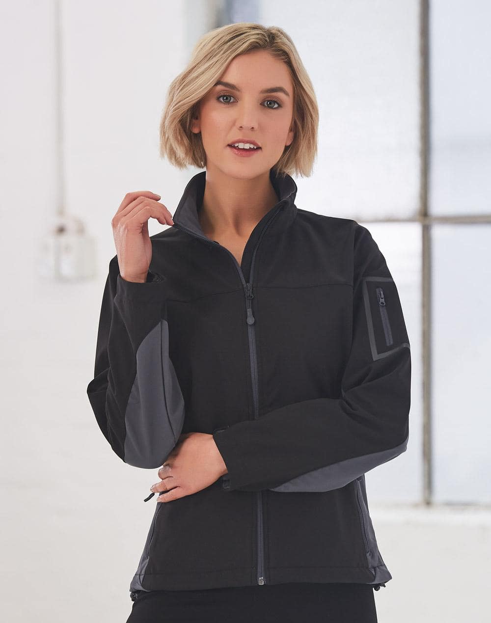 JK32 Whistler Softshell Contrast Jacket Ladies'